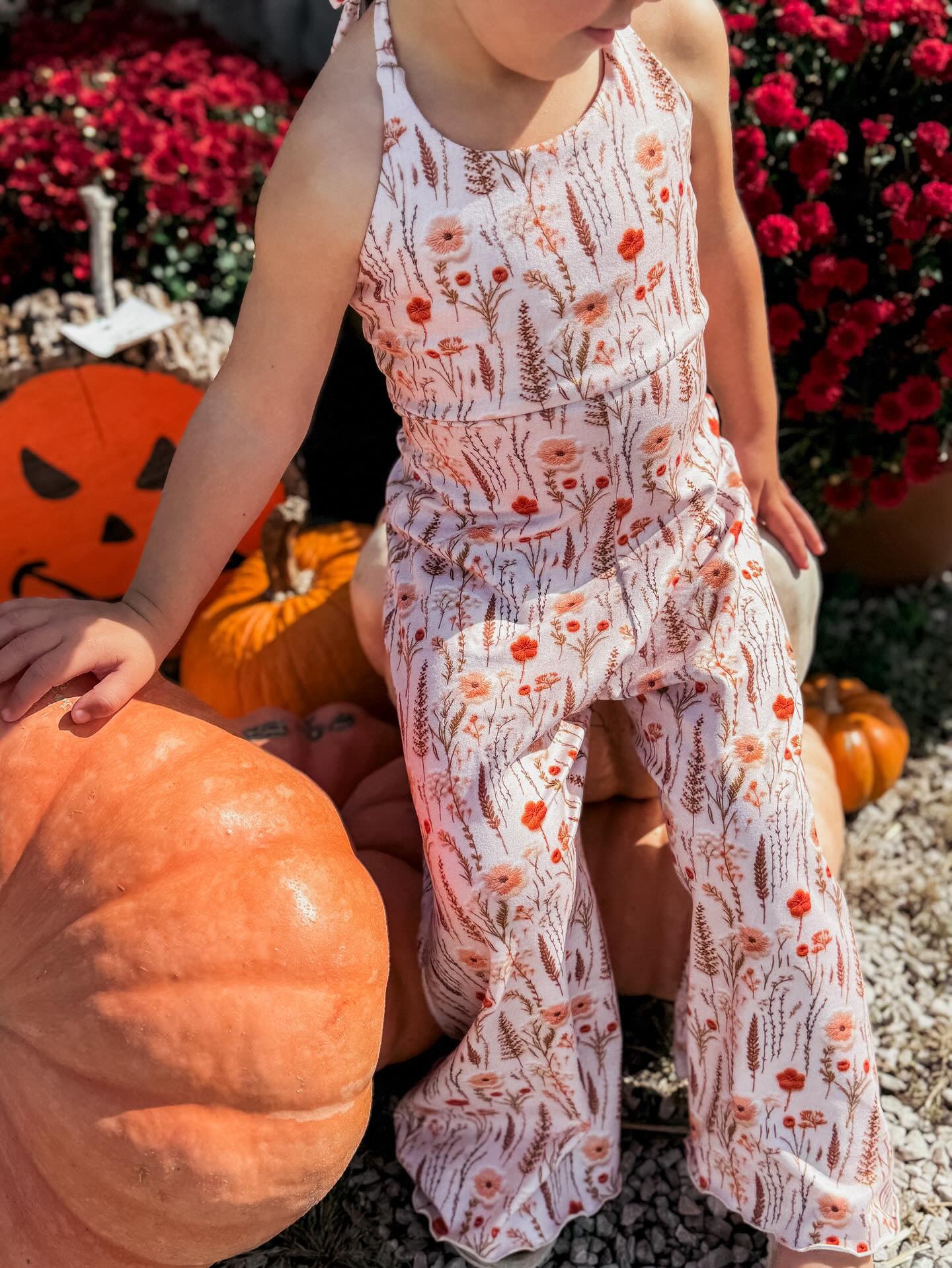 Basic Collection - Petal Jumper