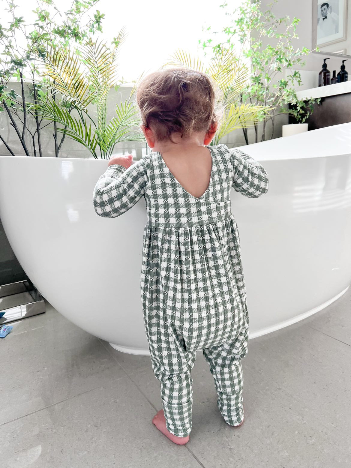 Christmas-Magnolia Jumper