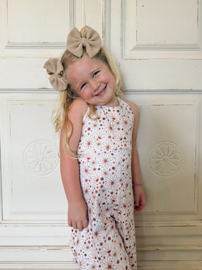 Basic Collection - Petal Jumper